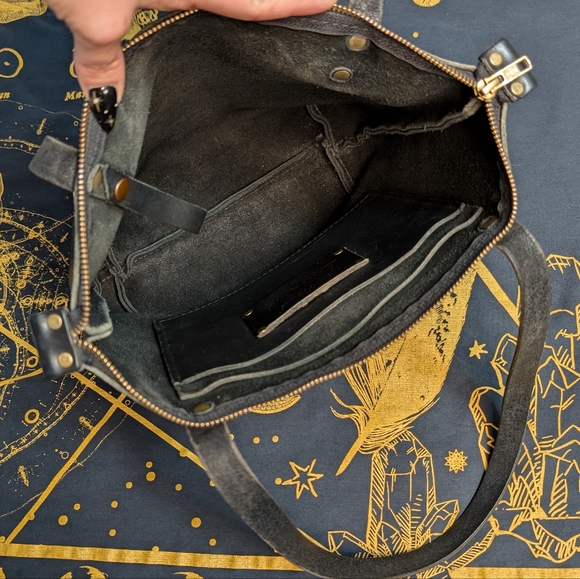 Portland Leather Goods Black Full Grain Small Tote - Picture 5 of 10